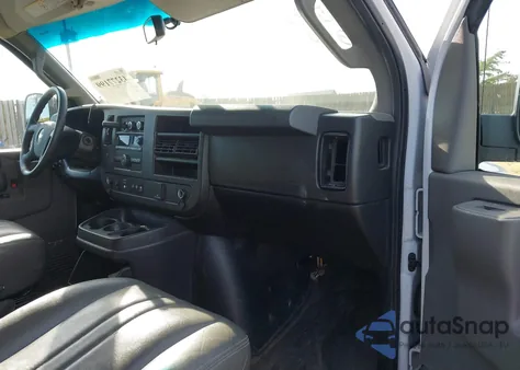 2021 Chevrolet Express Cargo Rwd 2500 Regular Wheelbase Wt from USA, damaged, VIN 1GCWGAFP4M1181314